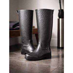 EUC - Kenneth Cole Black Rubber Boots - Size 7